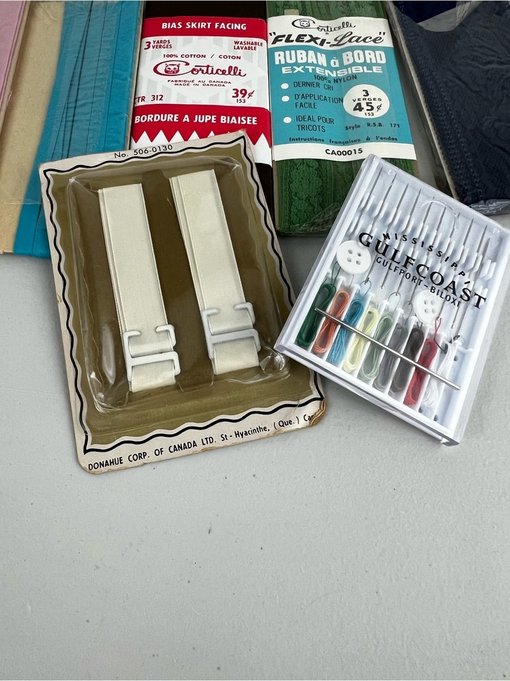 Vintage Sewing Notions 18pc Bundle - Trimtex Corticelli Lace Seam Binding Lot - Picture 6 of 7
